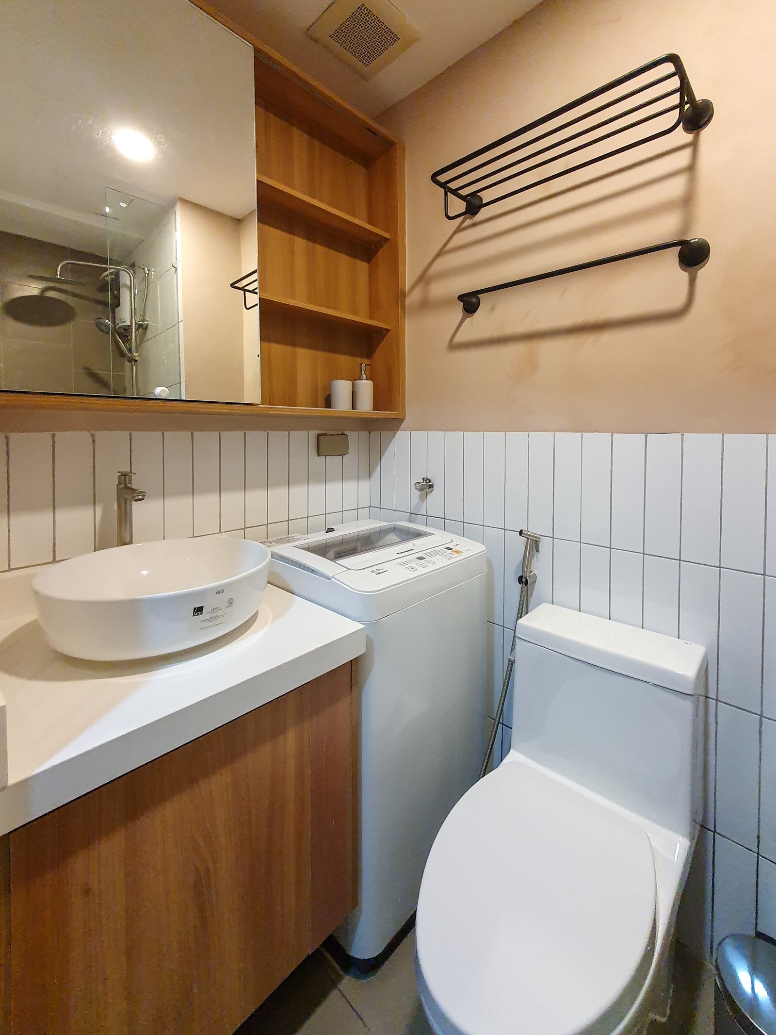 Sun Residences interior design project by Rayon Wari